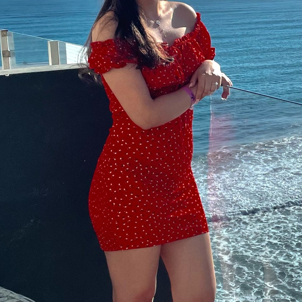 Red flower dress 🌹🌺